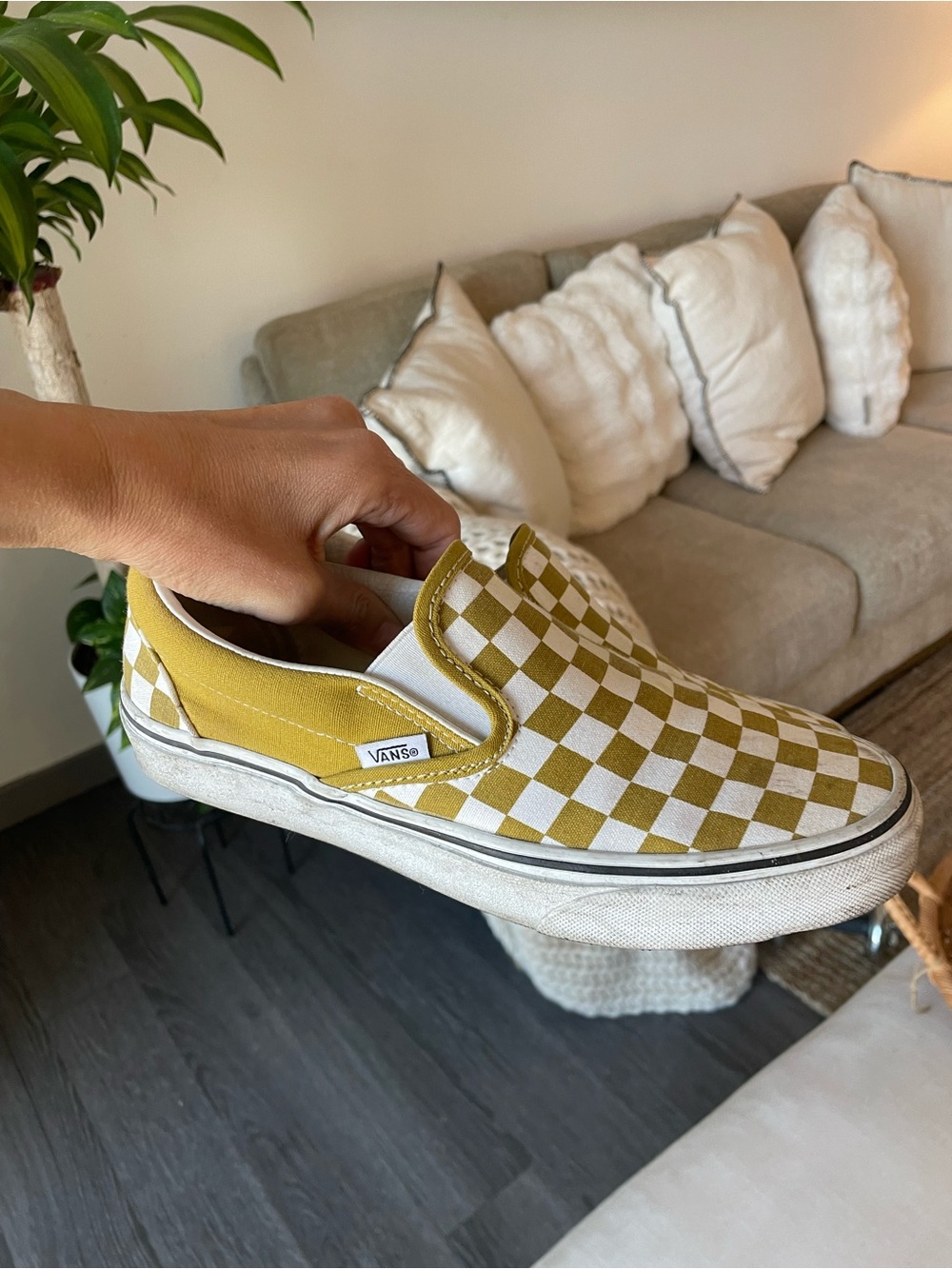 Vans Classic Slip-On Checkerboard in Mustard/White - Picture 2 of 6